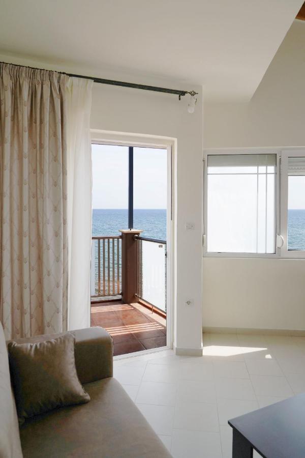 Cozy Corner Vs Beachfront Stalós Exterior foto